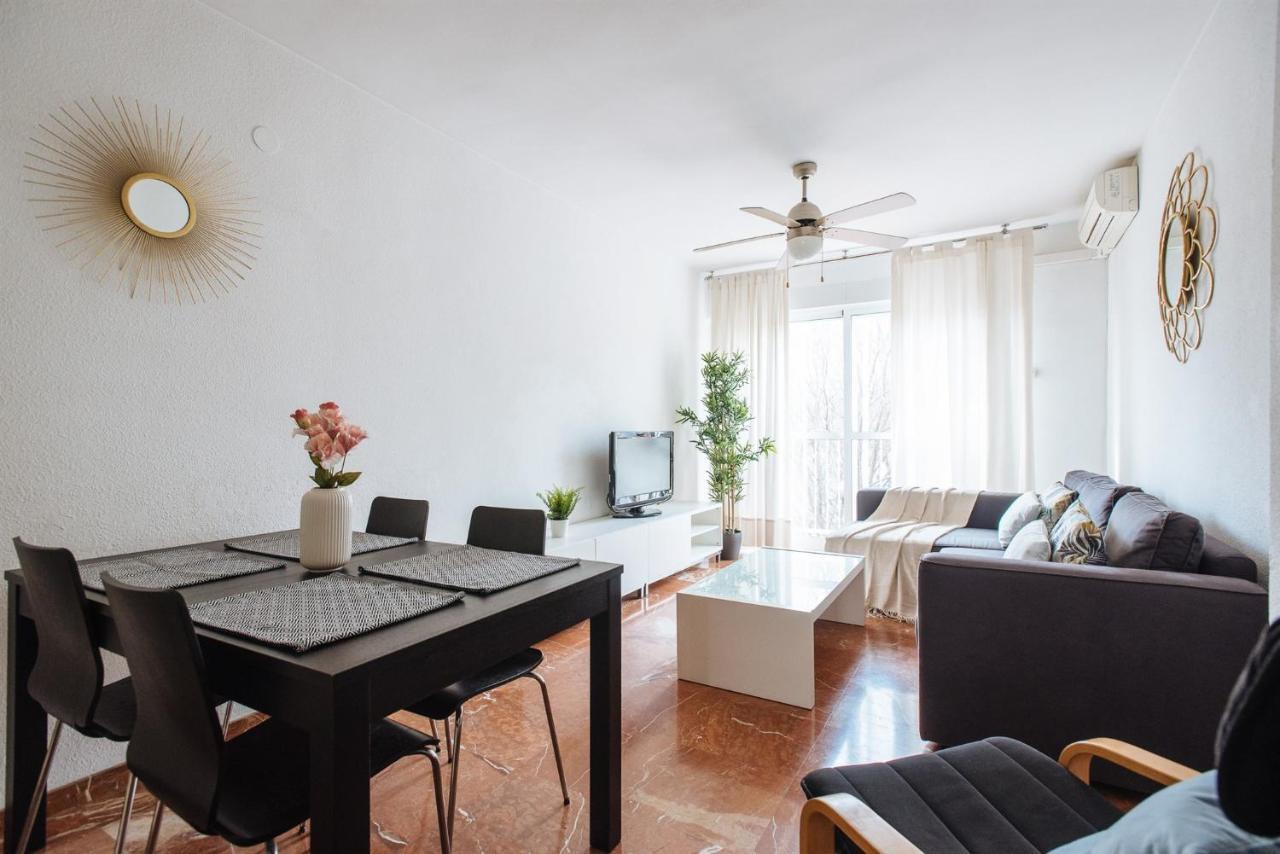 Calatrava Suite Apartment Севиля Екстериор снимка